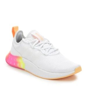 ADIDAS BOOST SNEAKER